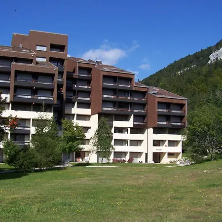4 Pers Au Pied Des Pistes Avec Balcon Sud, Parking *